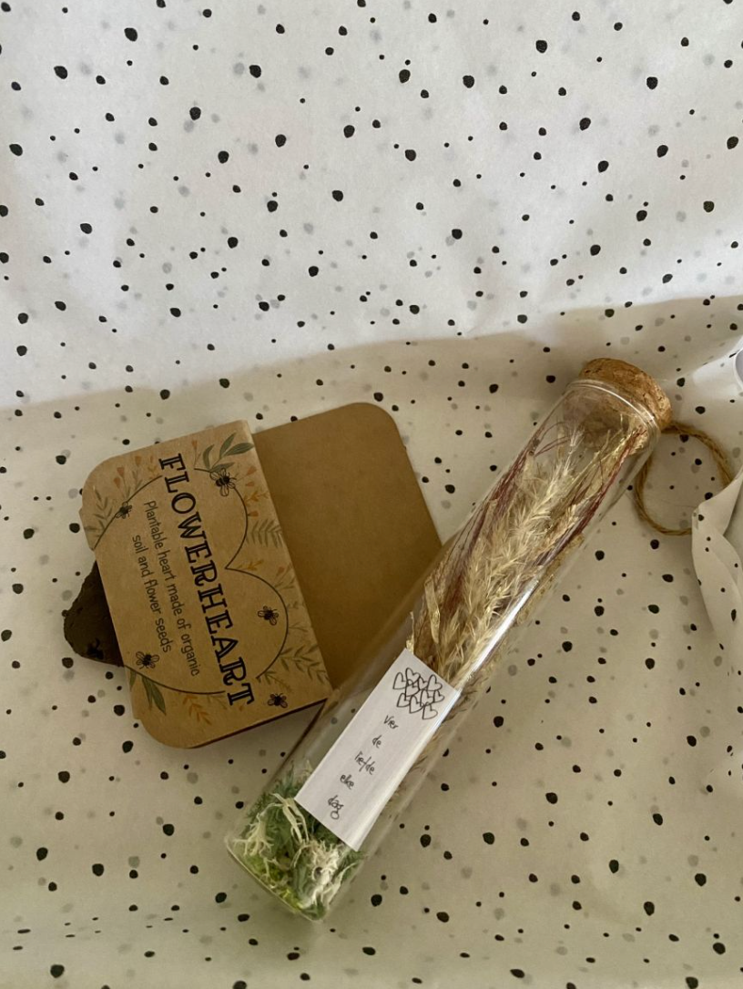 Buisje droogbloemen liefde & Flowerheart