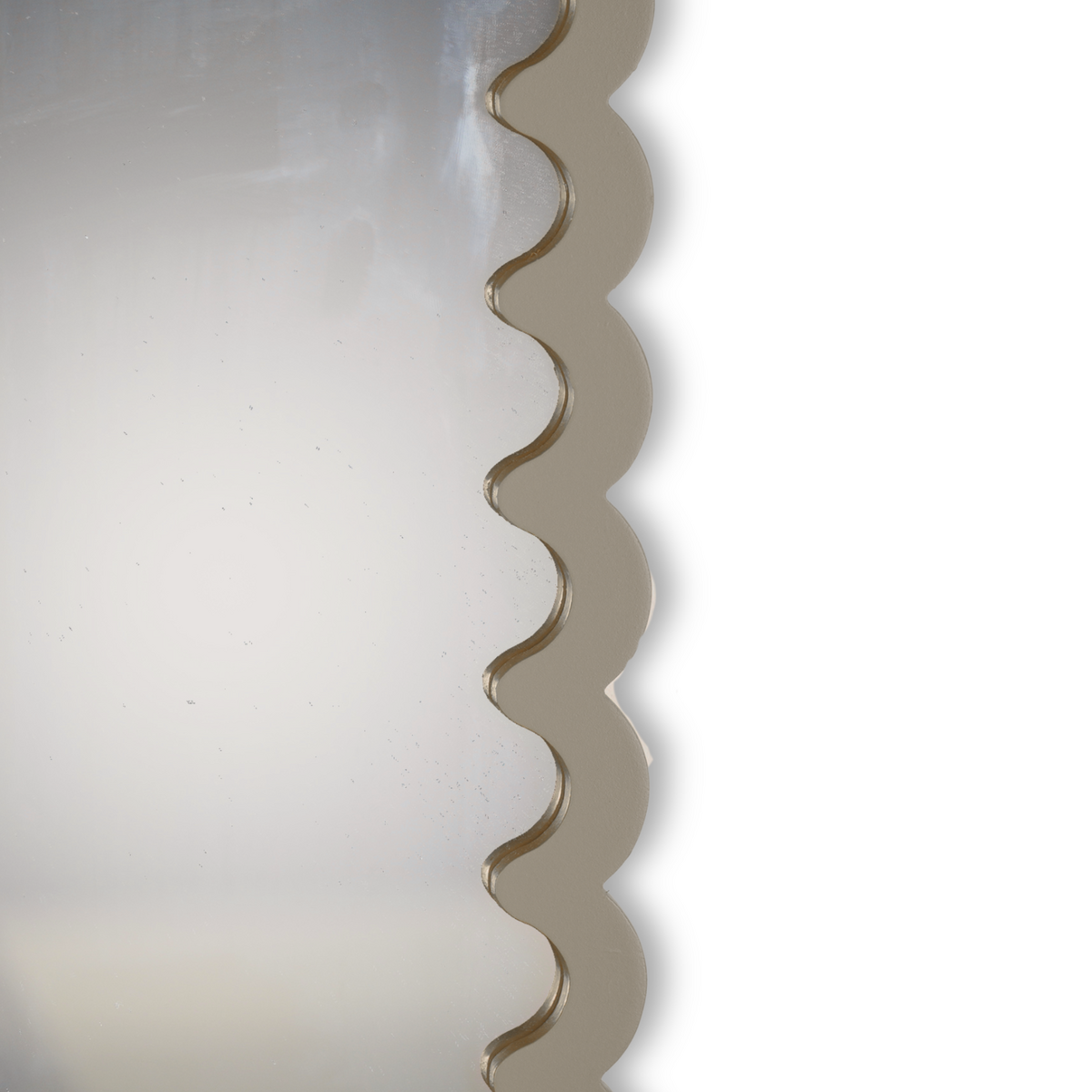 Spiegel - Wavey - Taupe - MDF - 24x33x1,5cm
