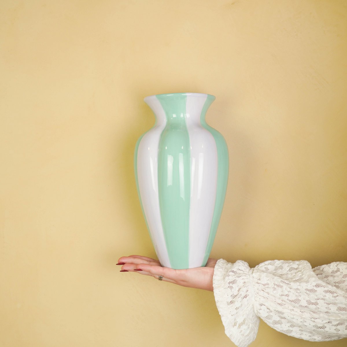 Flower Vase-geplooide vase-ceramic-lilac/ groen- 16,5x16,5x29,5 cm