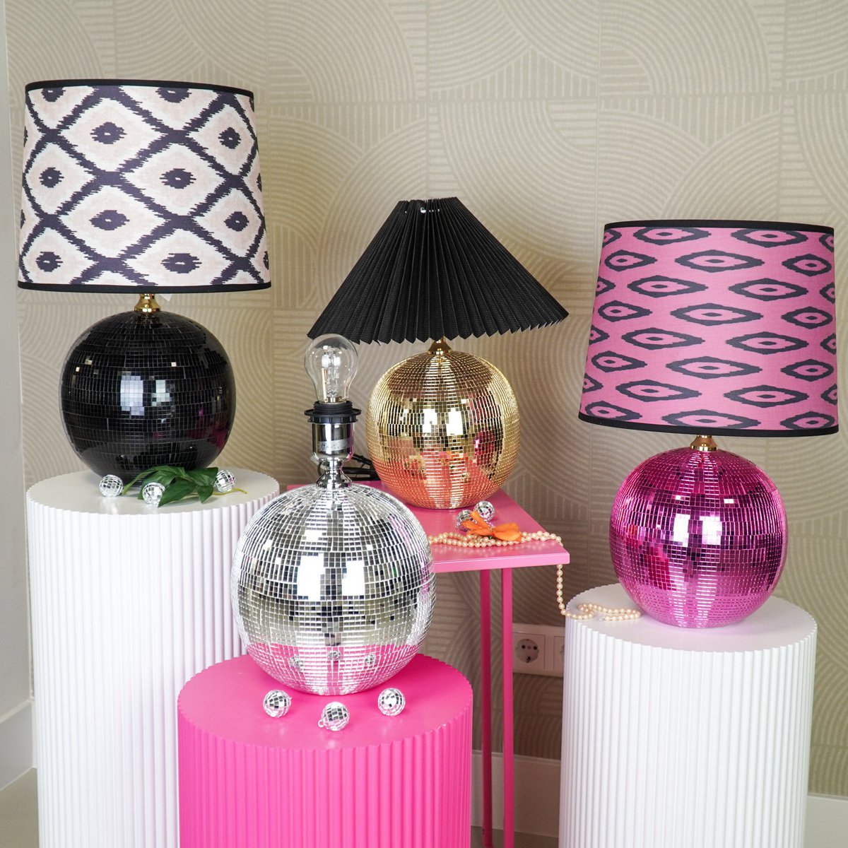 Lamp - Disco Ball - Glas - roze - 20x20x20cm