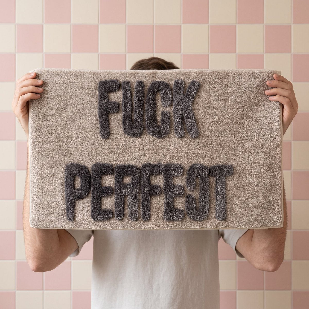 Badmat - Fuck Perfect - Beige/ Bruin - 80x50x1 cm