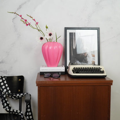 Flower Vase- Swirl vase-ceramic-roze- 20x20x21,5 cm