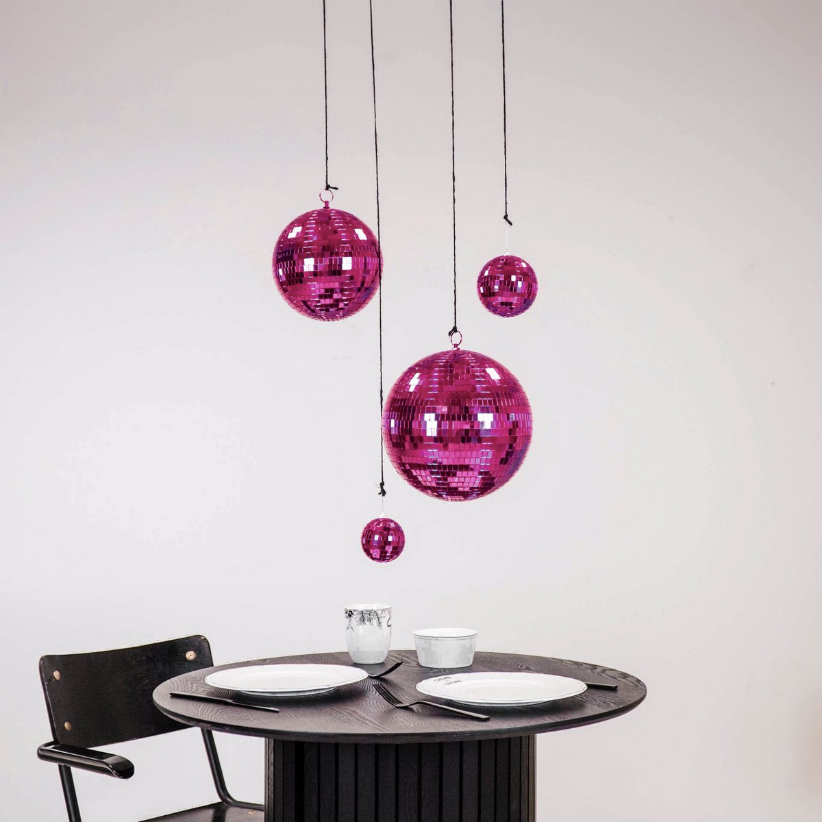 Kerstdecoratie - Kersthanger - Discobal - Foam - Roze - 10x10x10cm